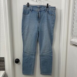 Old Navy Women's Light Blue Straight Leg Jeans